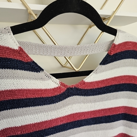 Woven Heart from Nordstom Striped Double V Neck Soft Oversized Sweater Size XS - Picture 3 of 9